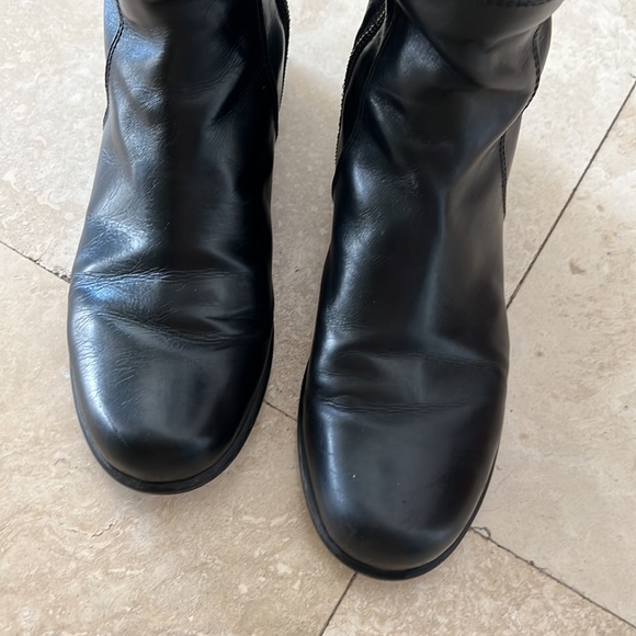 Stuart Weitzman Rider Black Calf Boots Size 8.5 - Picture 3 of 9